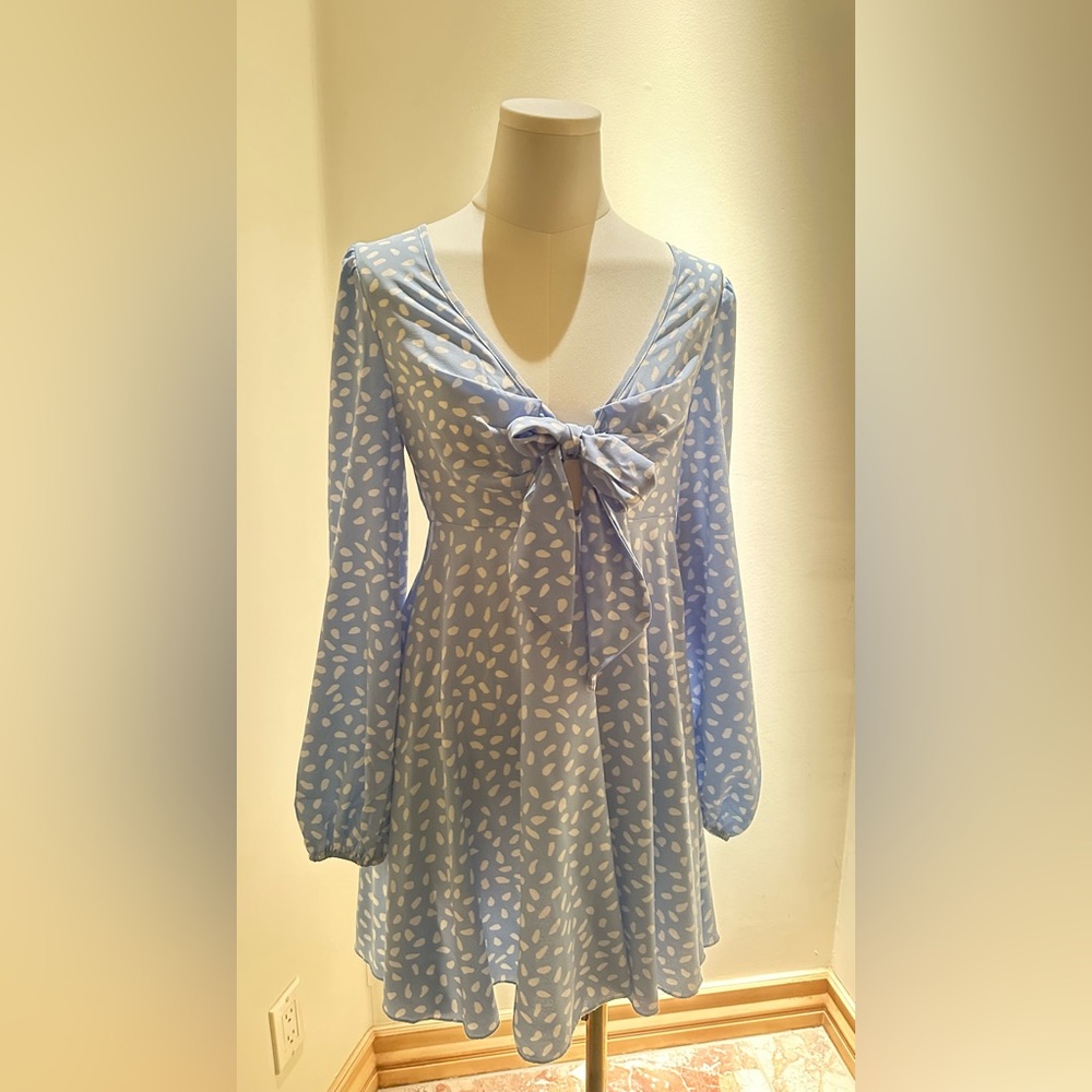 Chic Blue Patterned Dress - Picture 10 of 13
